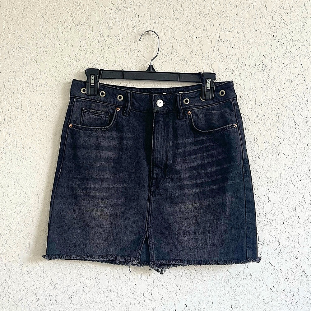 ALLSAINTS Lila Black Denim Skirt Washed Eyelet Distressed Mini Size 6 Y2K Jeans